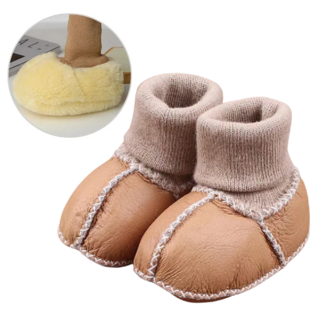 Amoryo™ | Warm &amp; cozy - Baby slippers