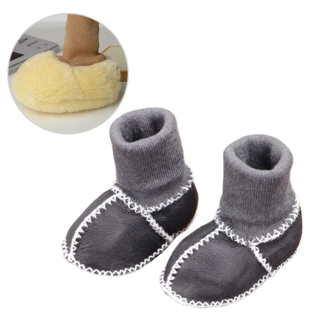 Amoryo™ | Warm &amp; cozy - Baby slippers