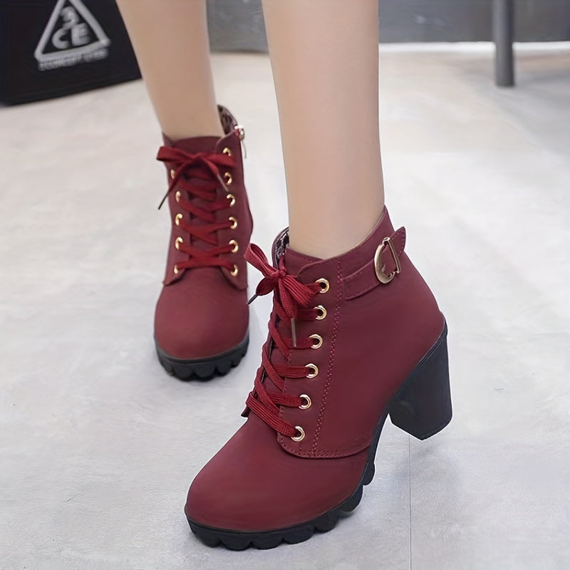 Amoryo™ | Short ankle boots with wide heel