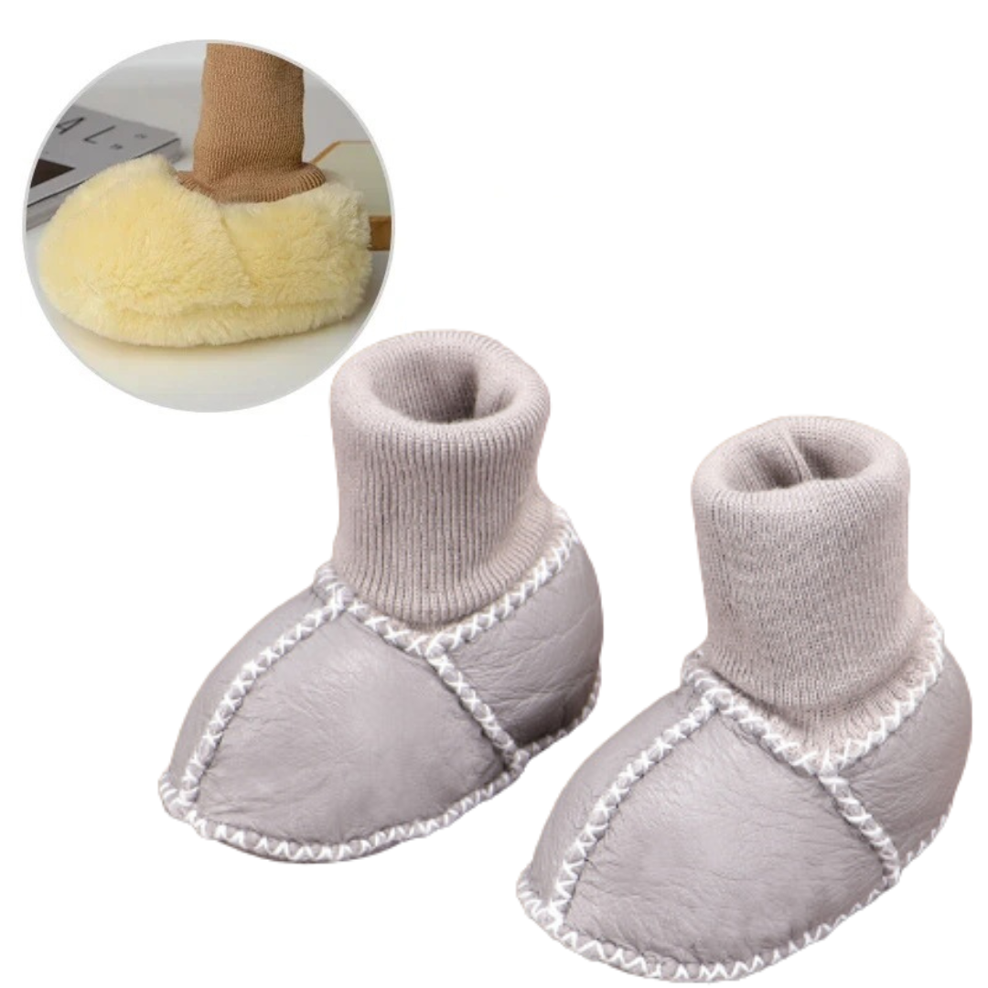 Amoryo™ | Warm &amp; cozy - Baby slippers