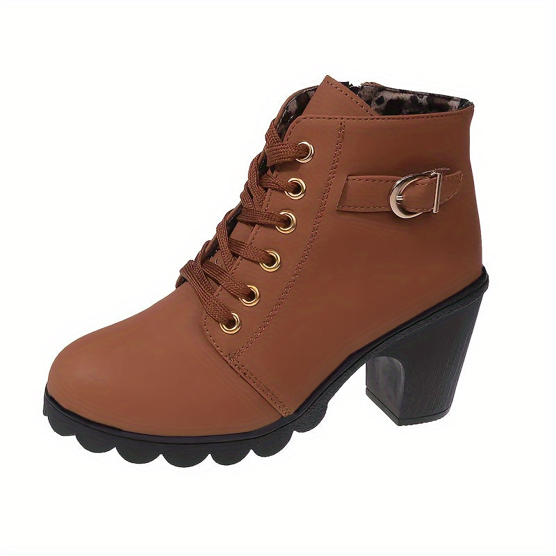 Amoryo™ | Short ankle boots with wide heel